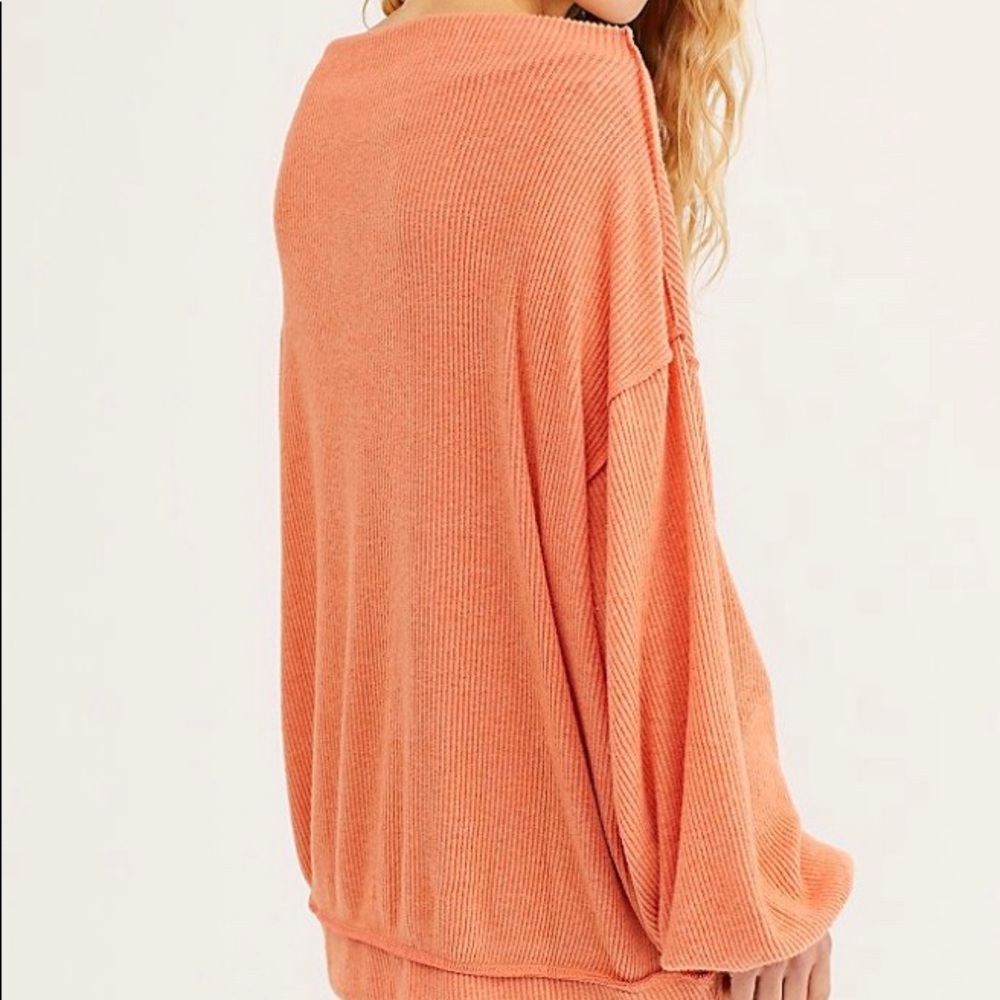 [ FREE PEOPLE ]  Cayenne  Main Squeeze Hacci Top - Picture 2 of 5
